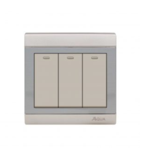 Aqua BRAVO 3 Gang 2 Way Switch